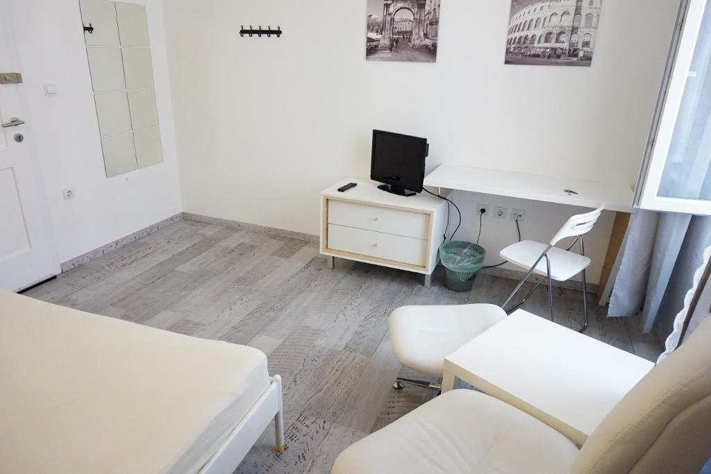 Hostel Ljiljana Пула Екстериор снимка